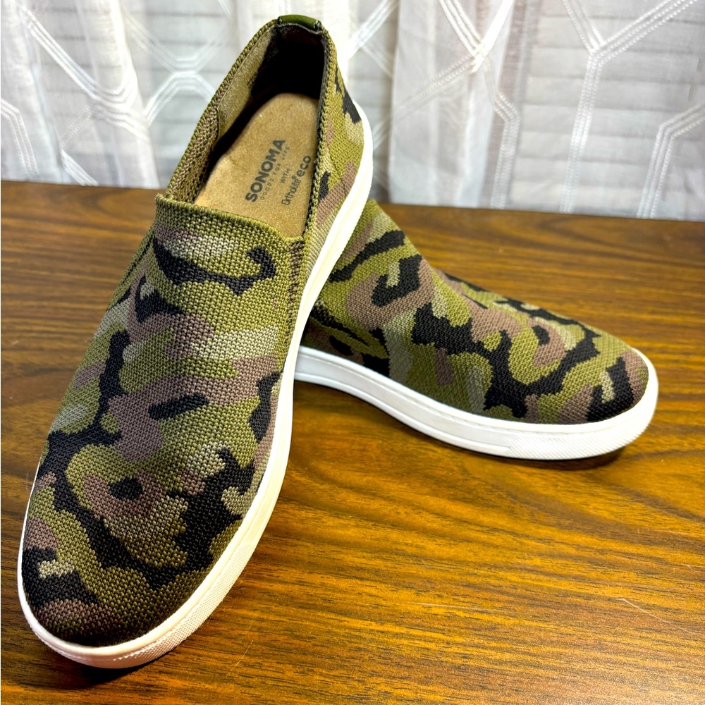 Sonoma Goods For Life Ortholite eco women’s 6M Green/ Black Camo Slip-On Loafers